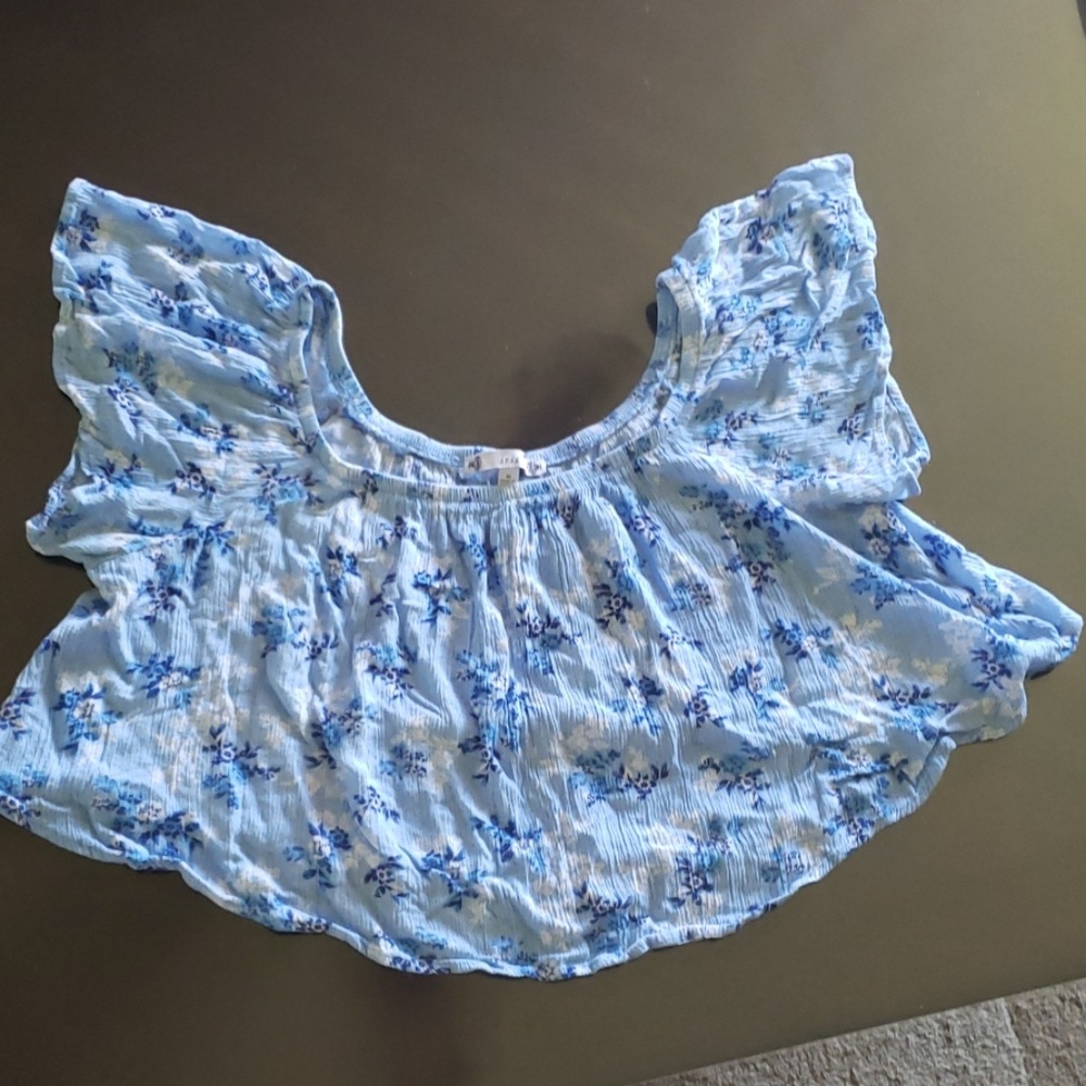 Iris Crop Top